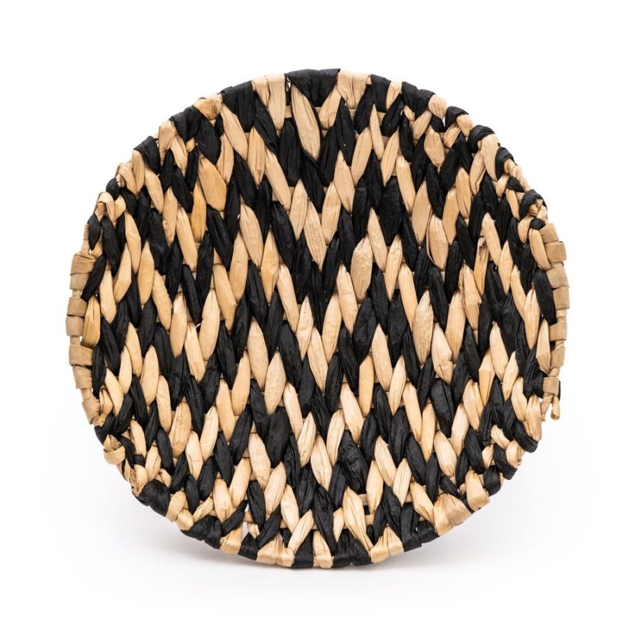 Candlelight Rush Woven Zig Zag Plate | Homeware